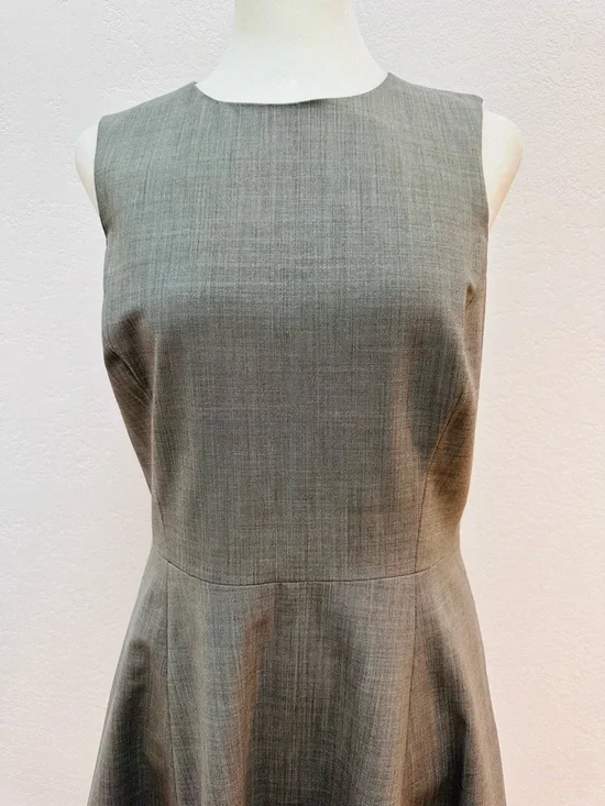 Theory Sleek Sleeveless Gray Fit-and-Flare Dress - Picture 5 of 7